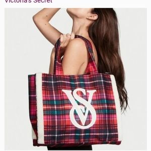 Victoria's secret tote bag